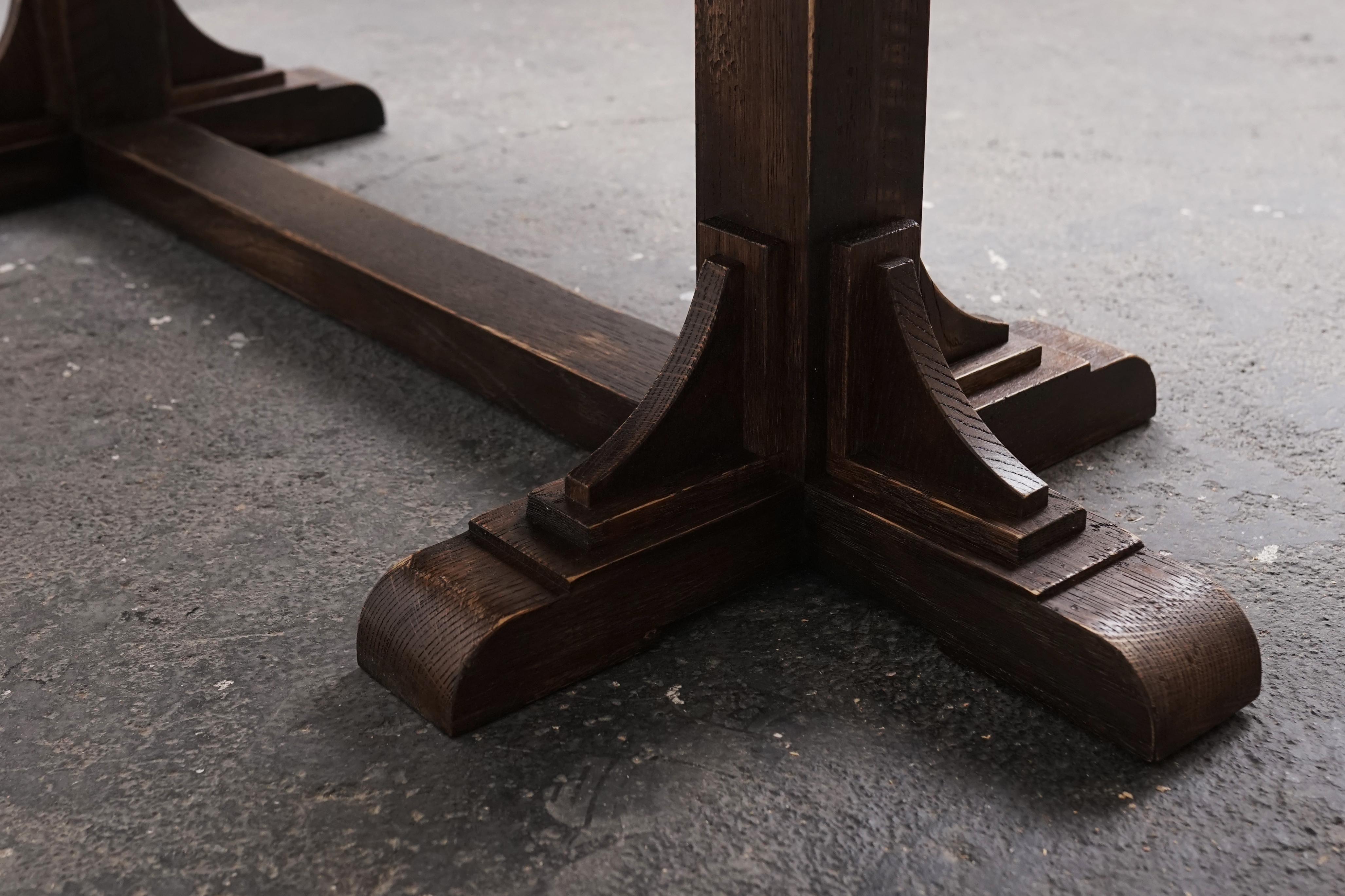 Rugged low table | TABLE - テーブル | ARTEM JAPAN